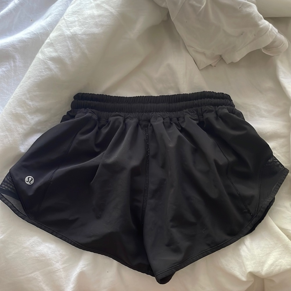 Lululemon Hotty hot short